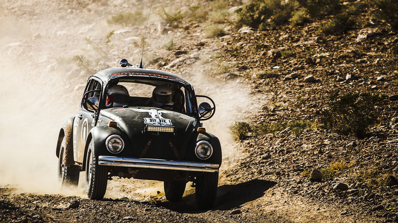 Illustration for article titled What It's Like To Race An Old VW Beetle And Get Run Over By A Truck